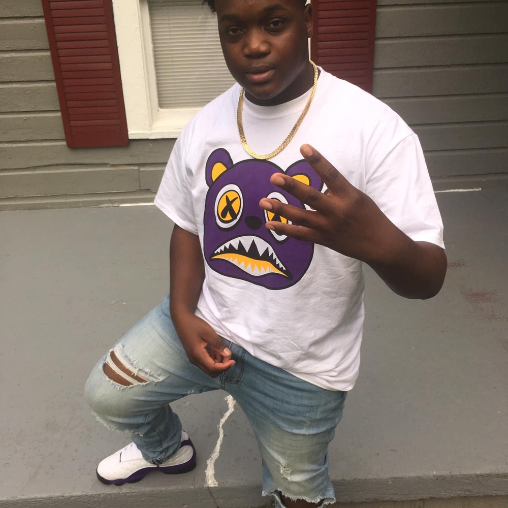 Meet your Posher, Deandre